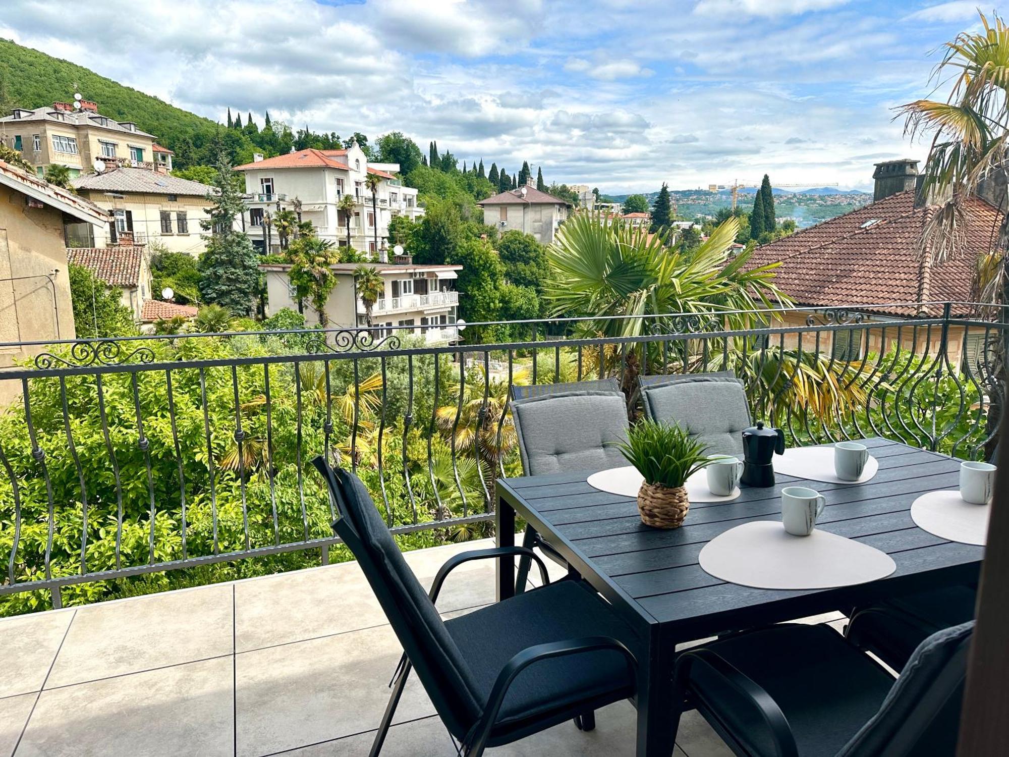 Apartments Villa Ida Opatija Eksteriør bilde